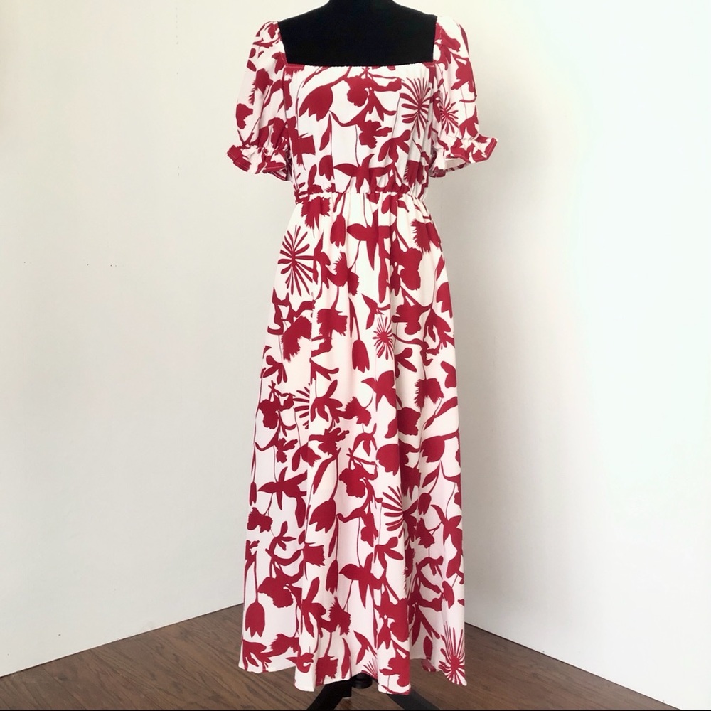 Red / White Floral Boho Dress Size M NWOT